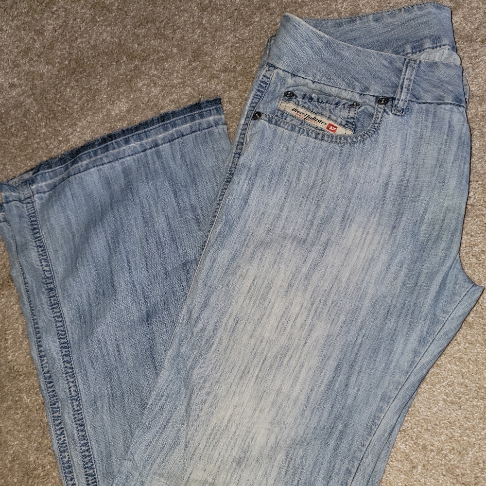 Diesel Button Fly Jeans _ WMNs 31